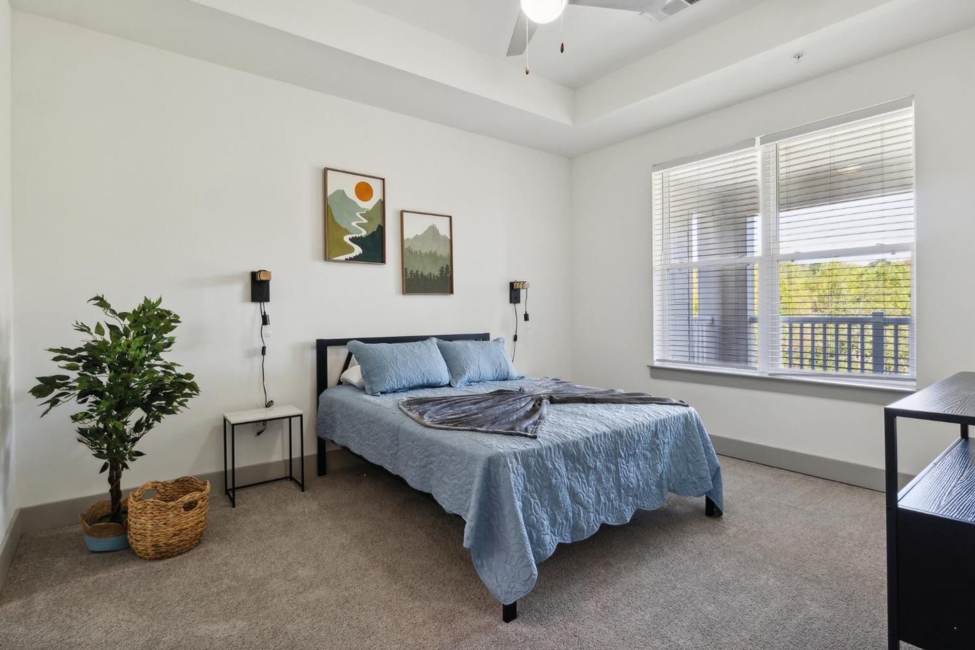 Overlook 6303 I Modern Style Living *